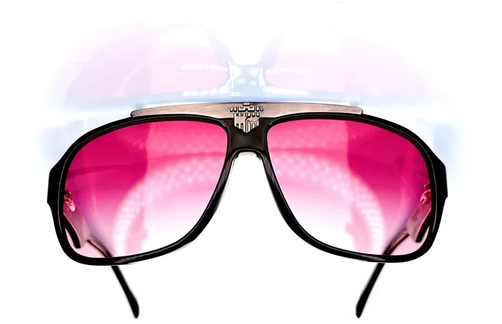 BERLINEON Pinky Blinders / Lovebird